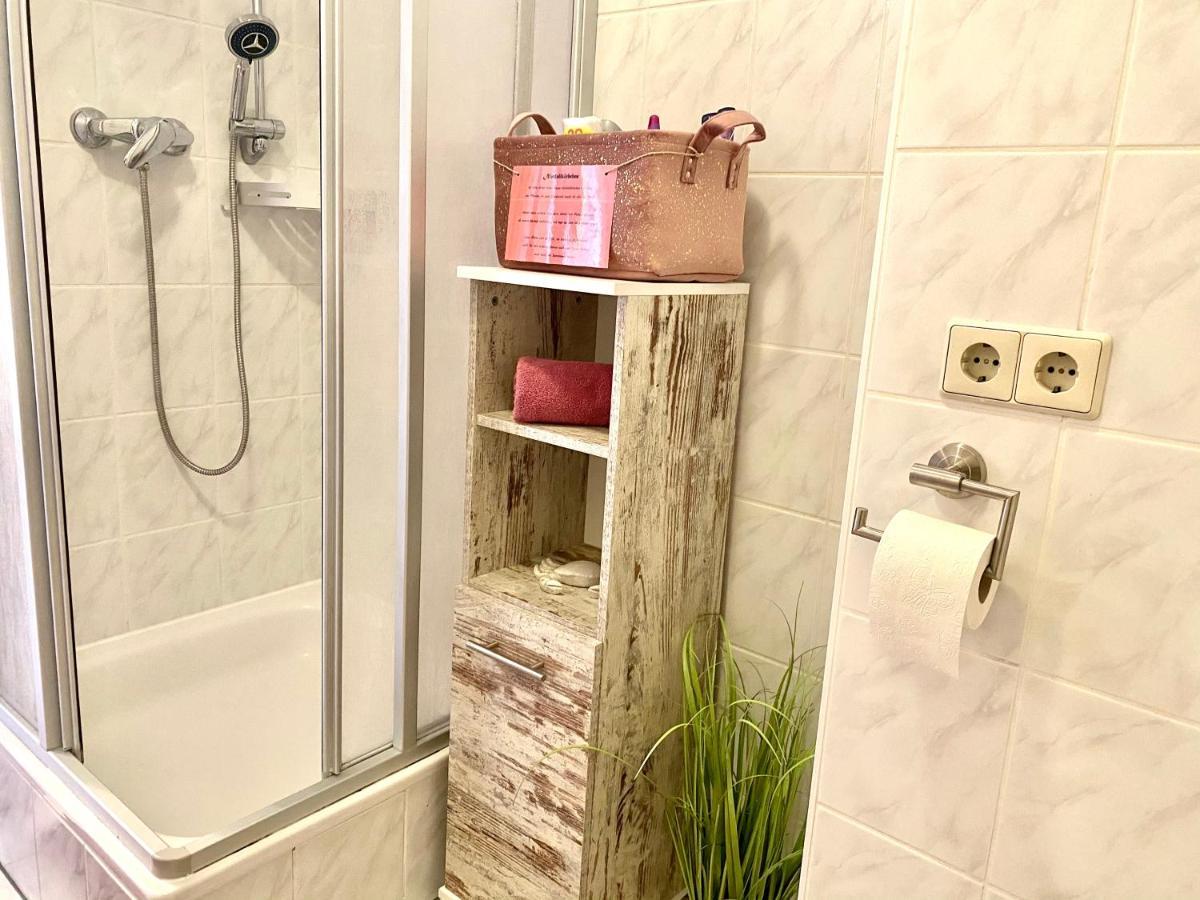 Cottbus-Apartments - Red Apartment I Privat I Wifi I Kueche I Balkon 外观 照片