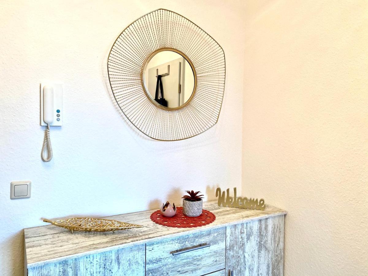 Cottbus-Apartments - Red Apartment I Privat I Wifi I Kueche I Balkon 外观 照片